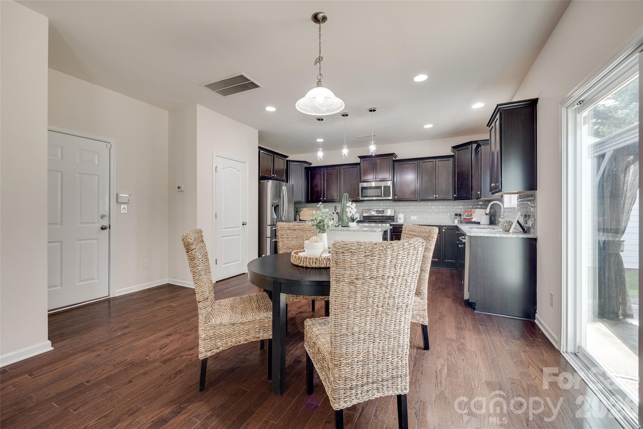 1722 Still River Way Fort Mill, SC 29708 - Photo 6 of 21 Gallery Image 6