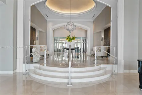 $1,495,000 | 3201 Northeast 183rd Street, Unit 1705, Aventura, FL 33160