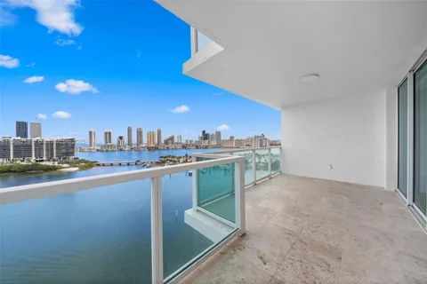 $1,495,000 | 3201 Northeast 183rd Street, Unit 1705, Aventura, FL 33160