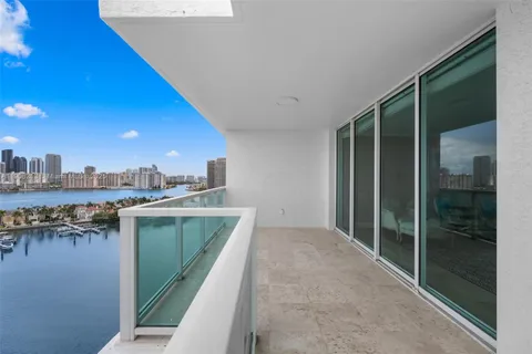 $1,495,000 | 3201 Northeast 183rd Street, Unit 1705, Aventura, FL 33160