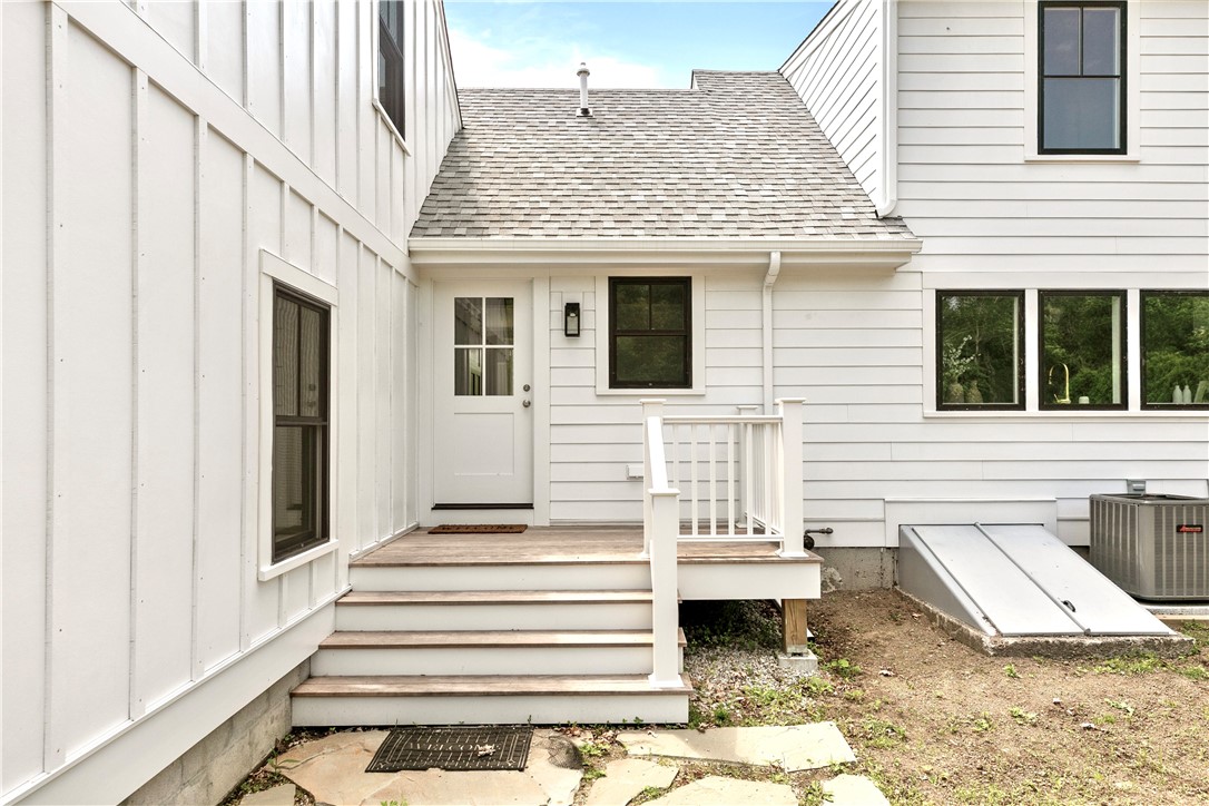 420 Long Highway Little Compton, RI 02837 - Photo 38 of 50