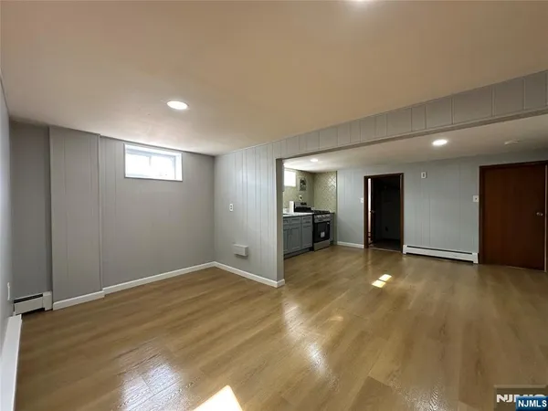 $2,950 | 299 High Street, Unit 1, North Arlington, NJ 07031