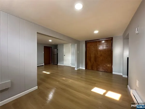 $2,950 | 299 High Street, Unit 1, North Arlington, NJ 07031