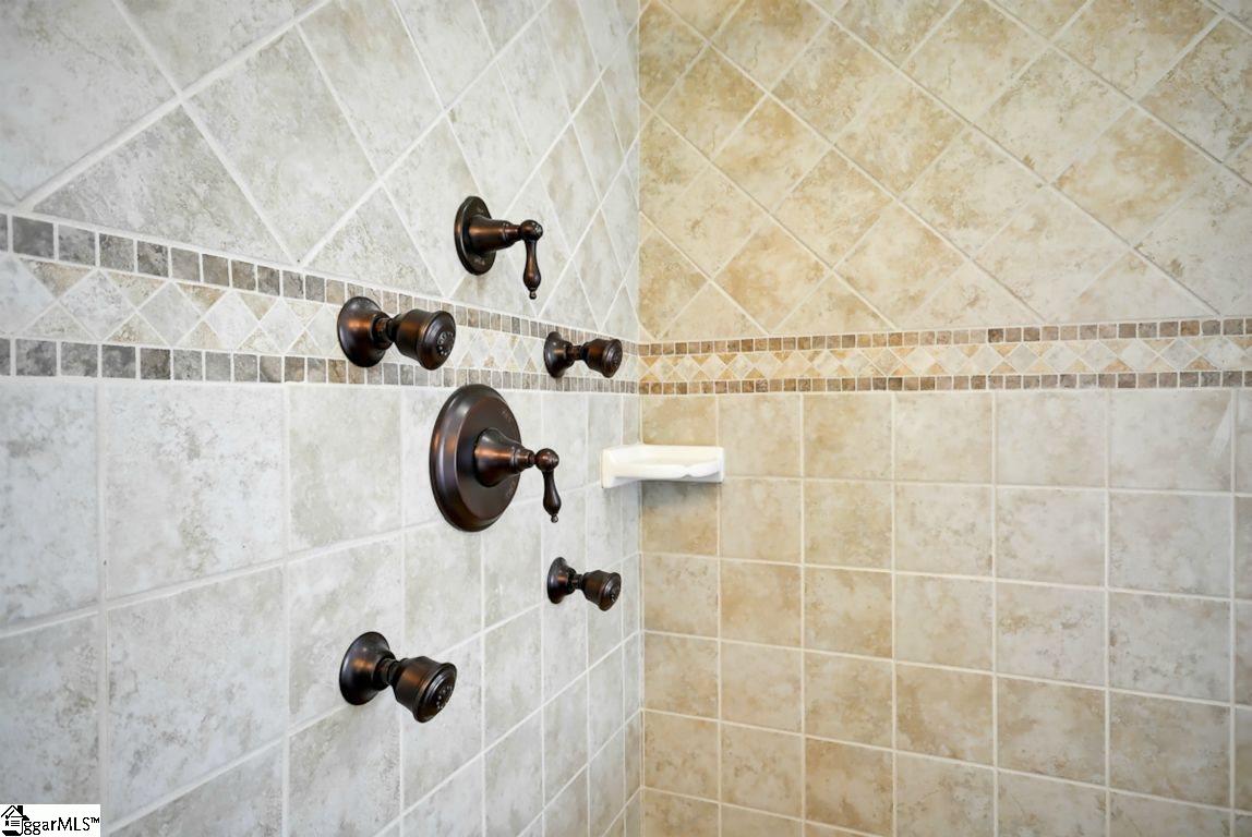 1505 Melvin Hill Road Campobello, SC 29322 - Photo 21 of 36 Gallery Image 21