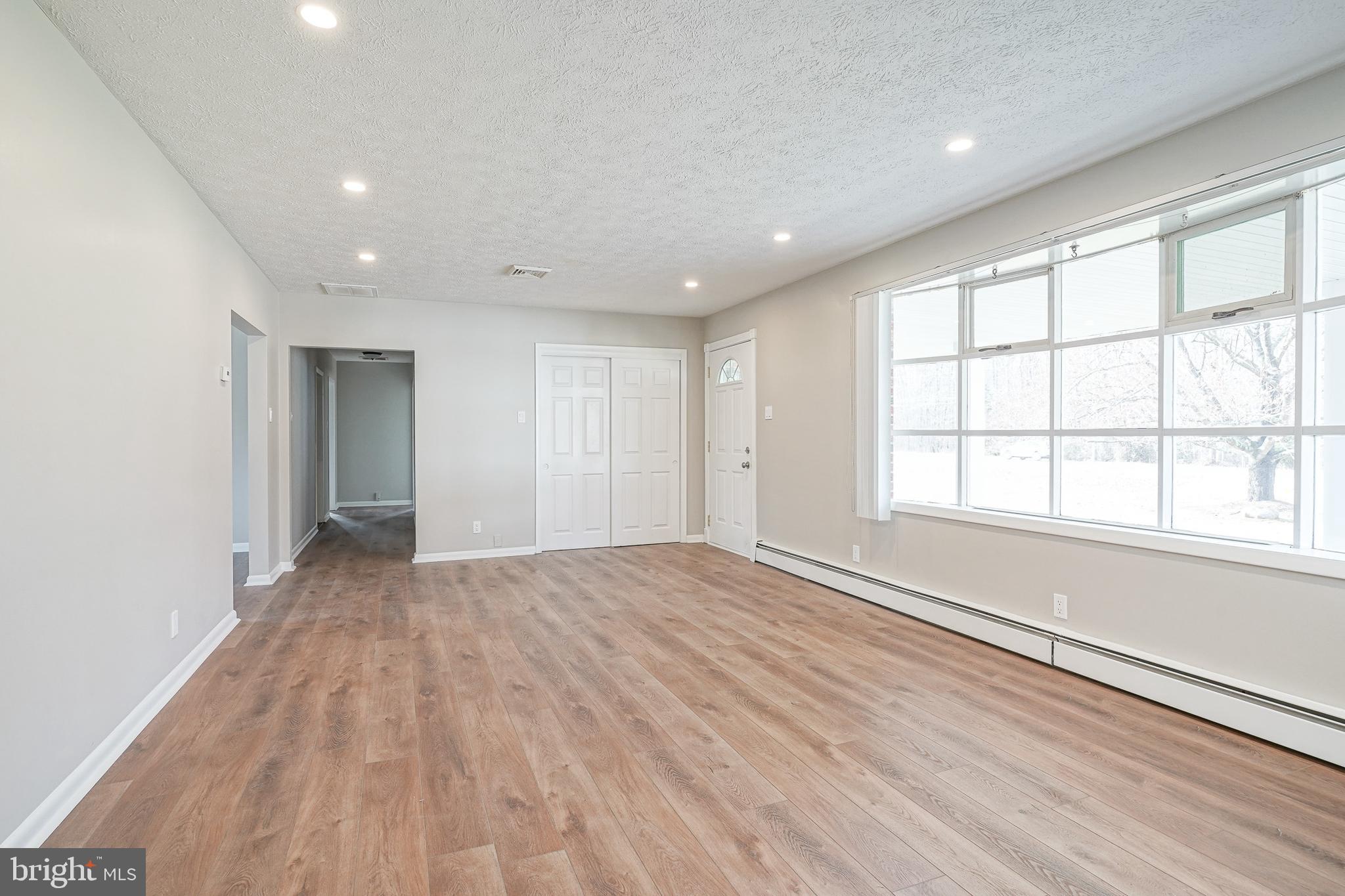 611 Fries Mill Road, Unit A Williamstown, NJ 08094 - Photo 4 of 31