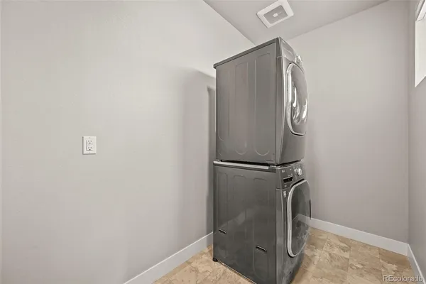 $639,000 | 2880 West 69th Avenue, Denver, CO 80221