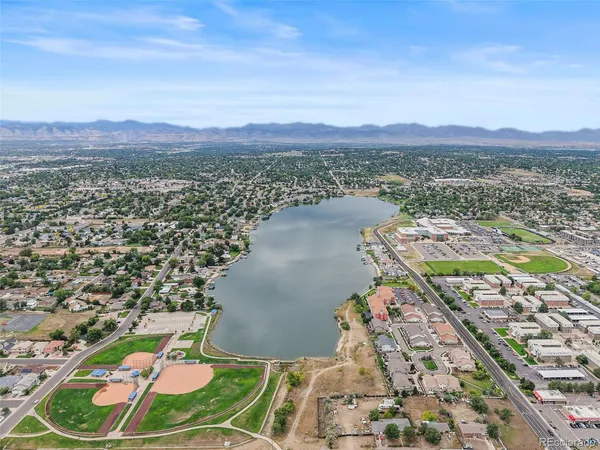 $639,000 | 2880 West 69th Avenue, Denver, CO 80221