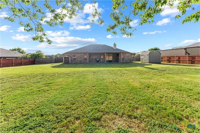 $469,900 | 11054 La Paloma Loop East, Salado, TX 76571