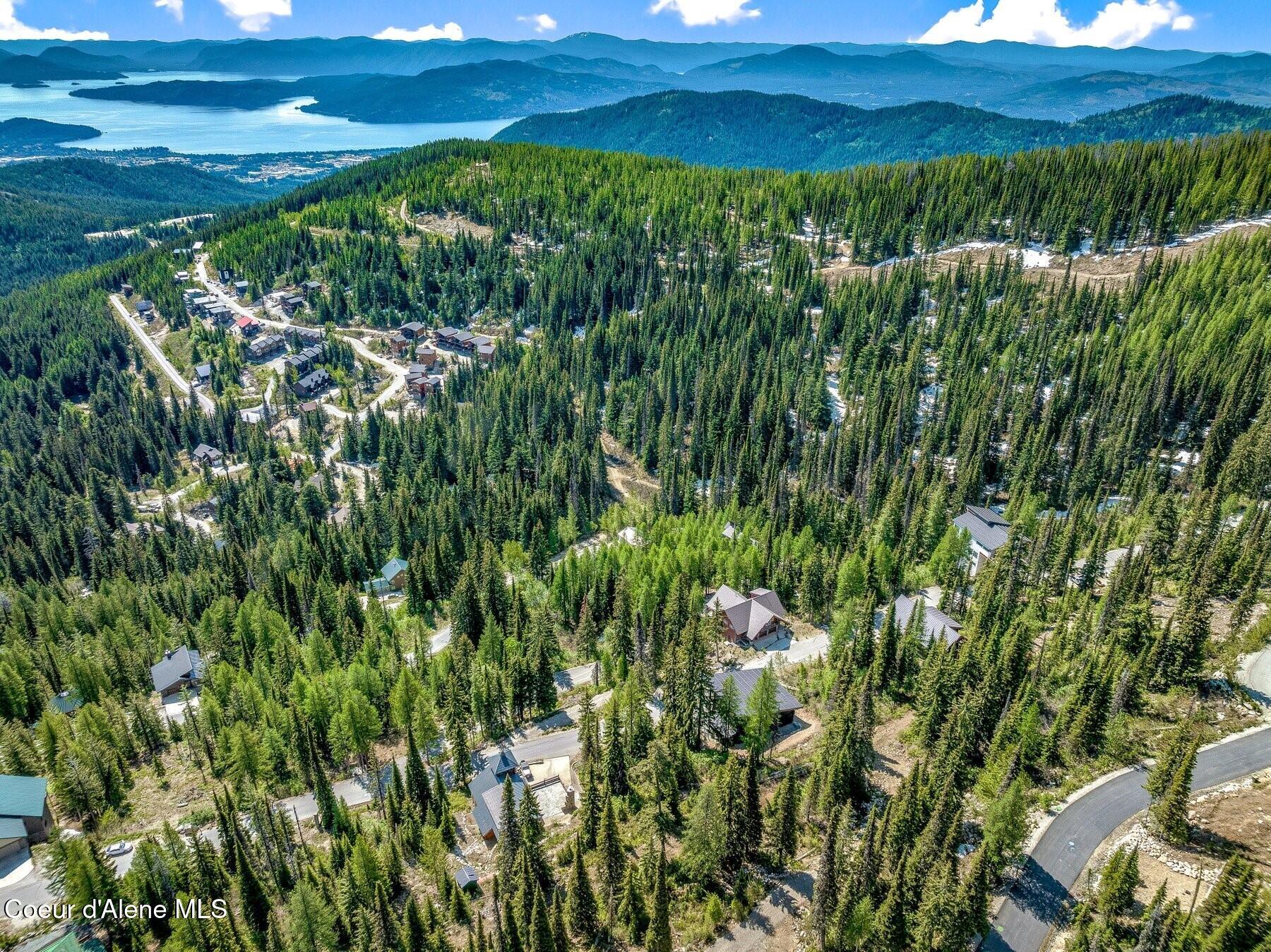B1 Tall Timber Road Sandpoint, ID 83864 - Photo 20 of 54 Live Above it All