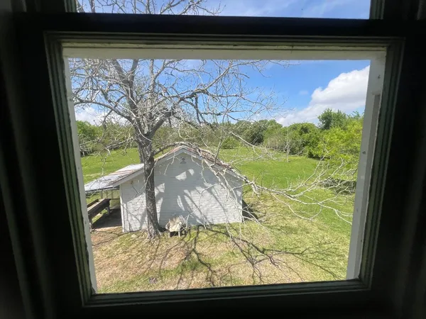 $4,200 | 618 Bayridge Road, La Porte, TX 77571