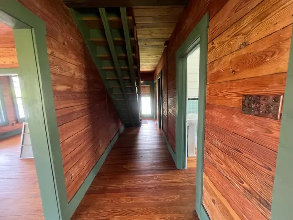 $4,200 | 618 Bayridge Road, La Porte, TX 77571