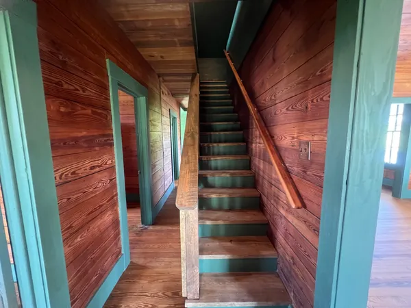 $4,200 | 618 Bayridge Road, La Porte, TX 77571