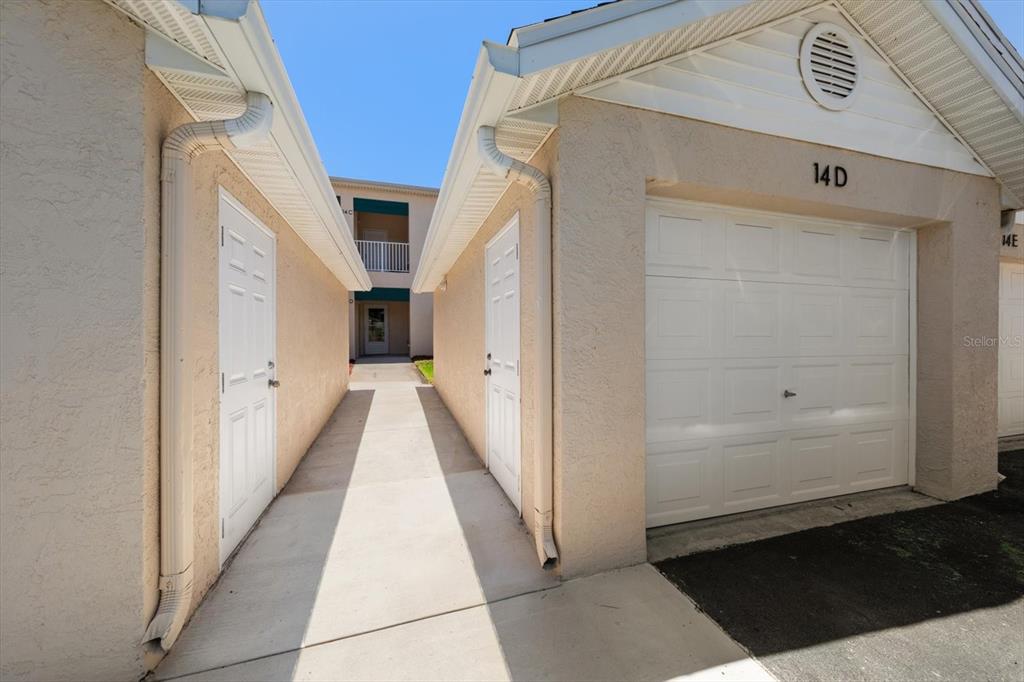 6330 99th Way North, Unit 14D Seminole, FL 33708 - Photo 2 of 35