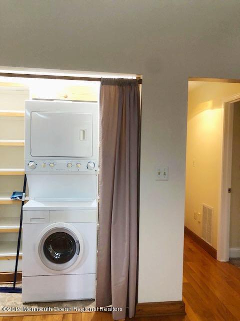 190 Jackson Mills Road Jackson, NJ 08527 - Photo 8 of 11 a utility room with dryer and washer