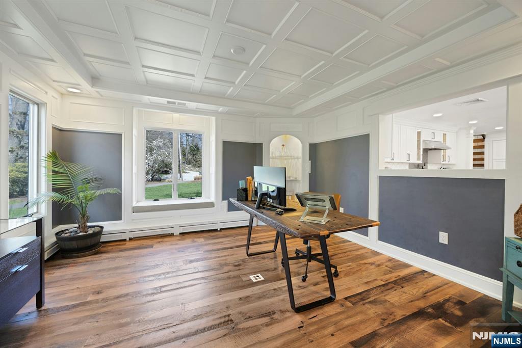 27 Omaha Road Wayne, NJ 07470 - Photo 13 of 50