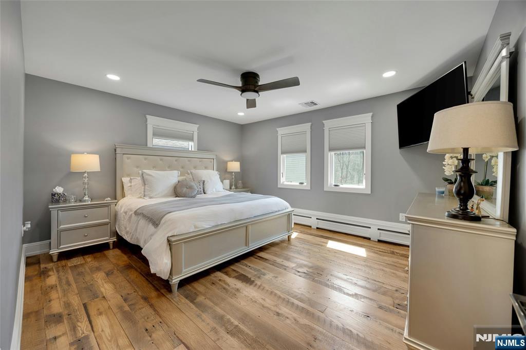 27 Omaha Road Wayne, NJ 07470 - Photo 15 of 50