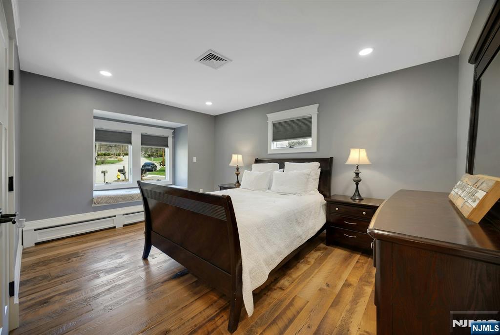 27 Omaha Road Wayne, NJ 07470 - Photo 19 of 50