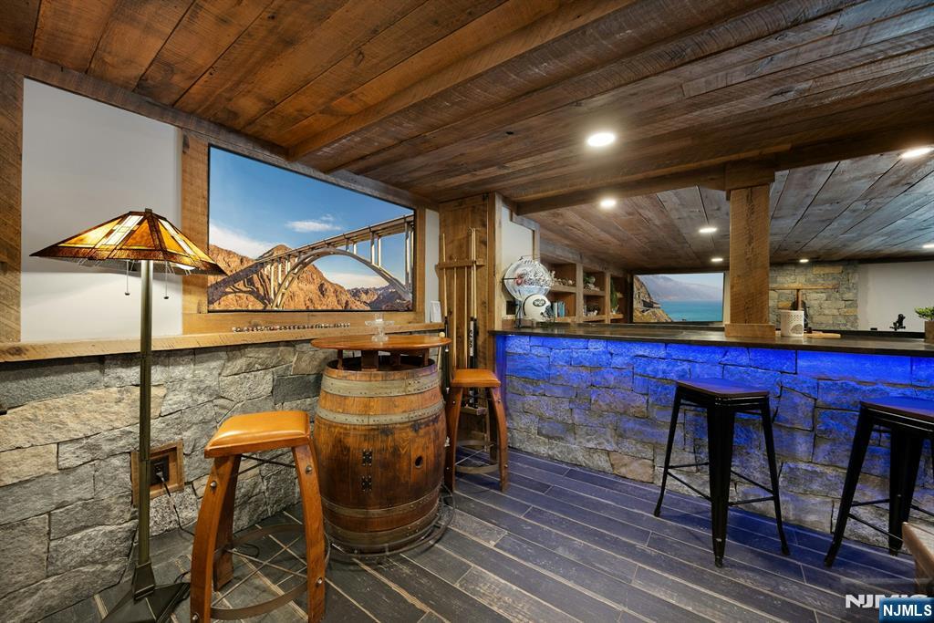 27 Omaha Road Wayne, NJ 07470 - Photo 37 of 50