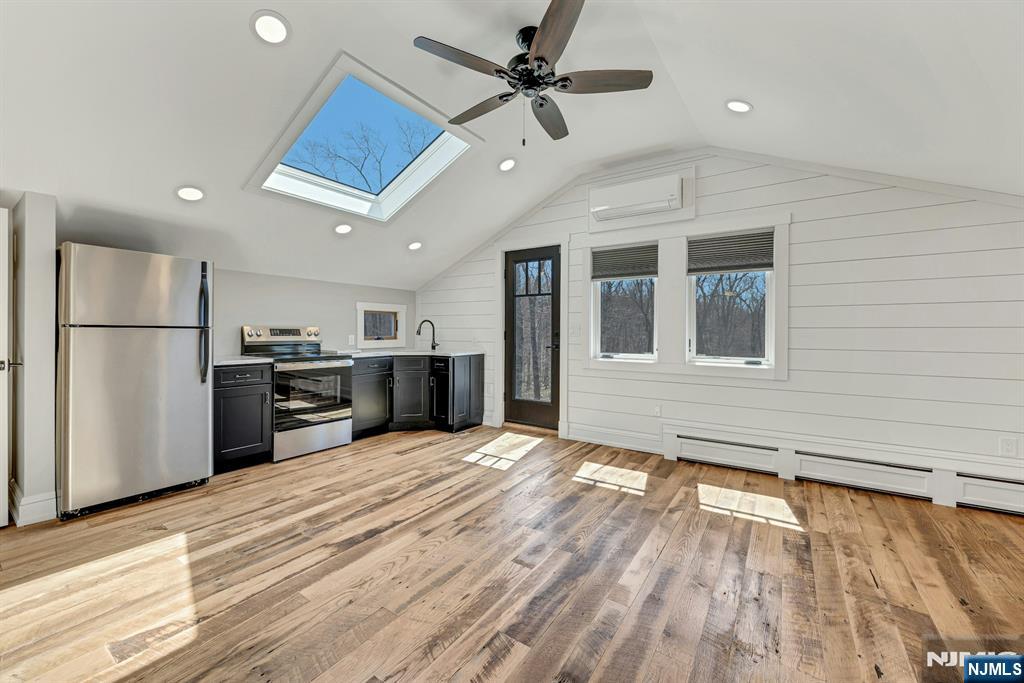 27 Omaha Road Wayne, NJ 07470 - Photo 43 of 50