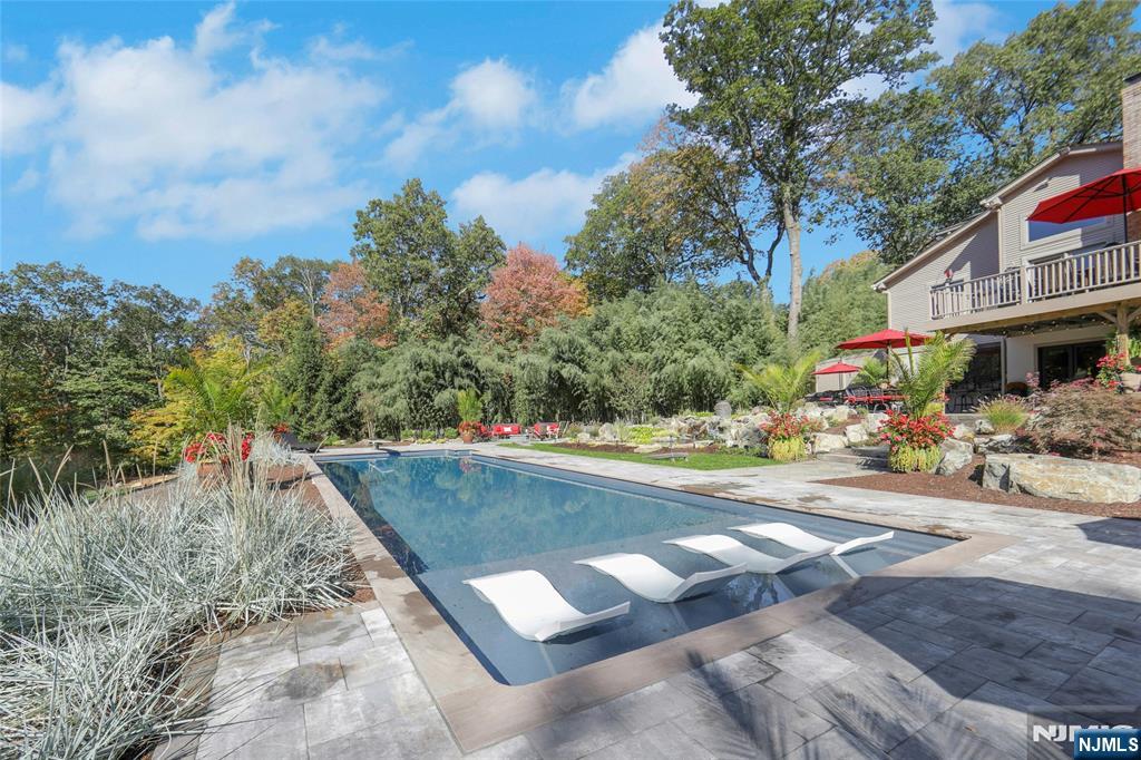 27 Omaha Road Wayne, NJ 07470 - Photo 44 of 50