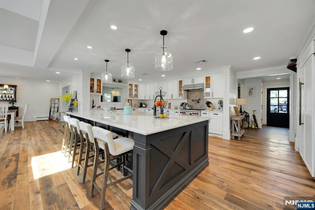 27 Omaha Road Wayne, NJ 07470 - Photo 8 of 50