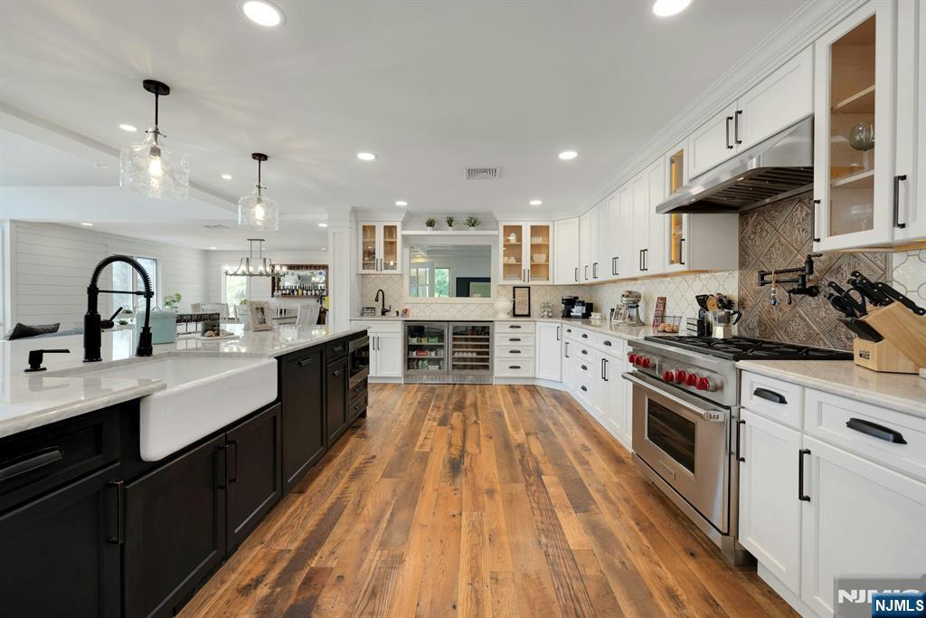 27 Omaha Road Wayne, NJ 07470 - Photo 9 of 50