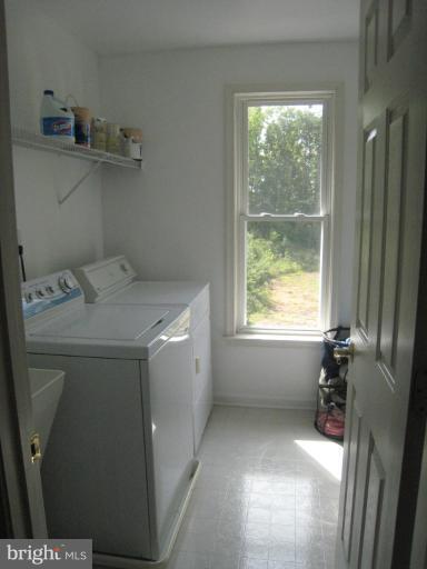 50 Randall Road Stafford, VA 22554 - Photo 20 of 30 Laundry Area 1