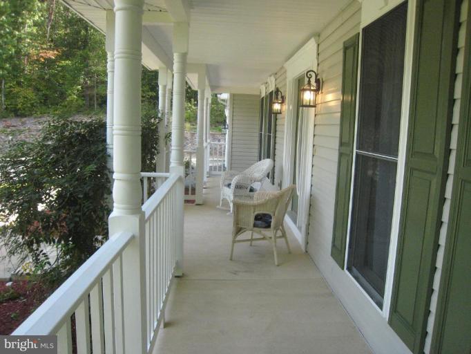 50 Randall Road Stafford, VA 22554 - Photo 28 of 30 Porch