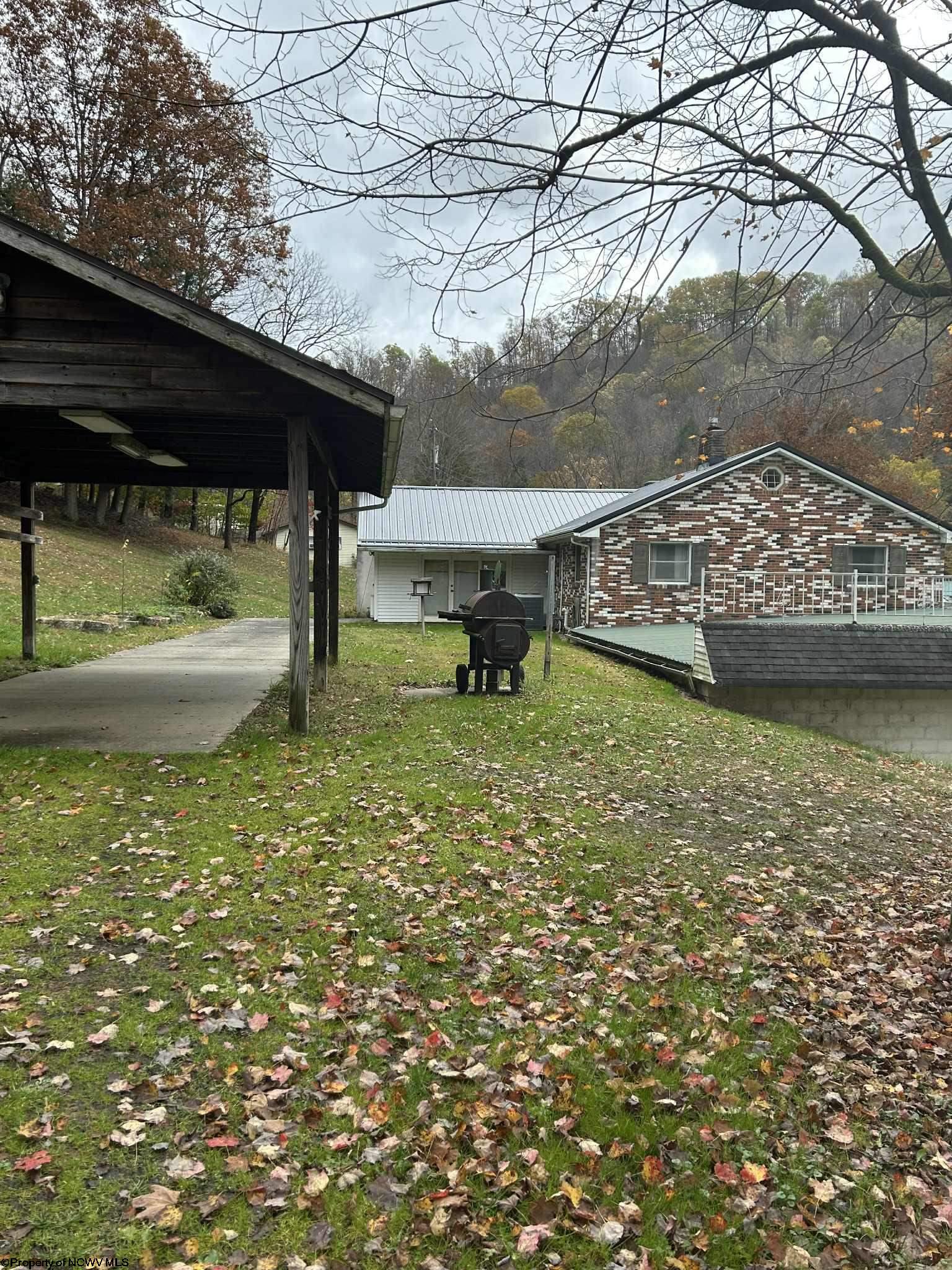 6801 Co Rte 20/15 Rock Cave, WV 26234 - Photo 6 of 21 Gallery Image 6