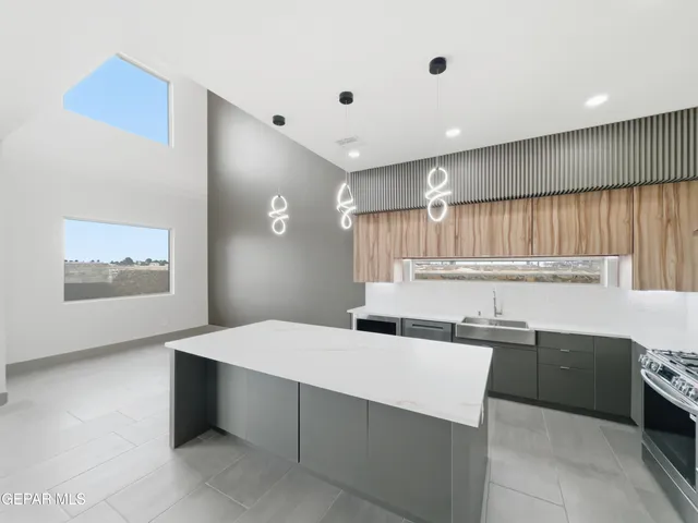 $677,000 | 11317 Ardelle Avenue, El Paso, TX 79936