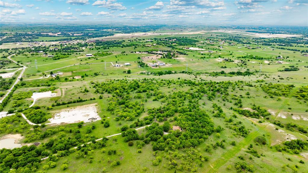 Tbd Tbd Mcdaniel Road Fort Worth, TX 76126 - Photo 7 of 22 a view of a garden with an empty room