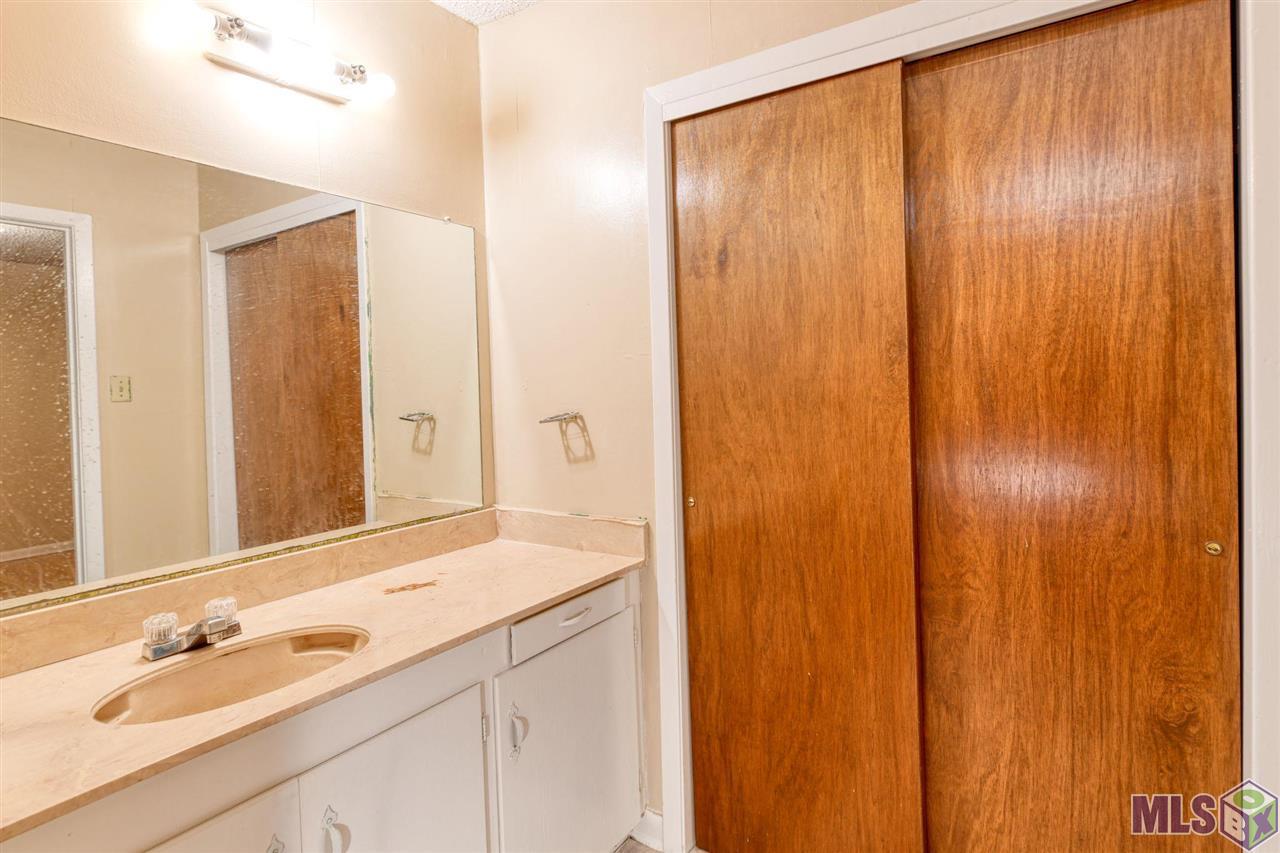 1559 Robin Street Baton Rouge, LA 70807 - Photo 11 of 15 Gallery Image 11
