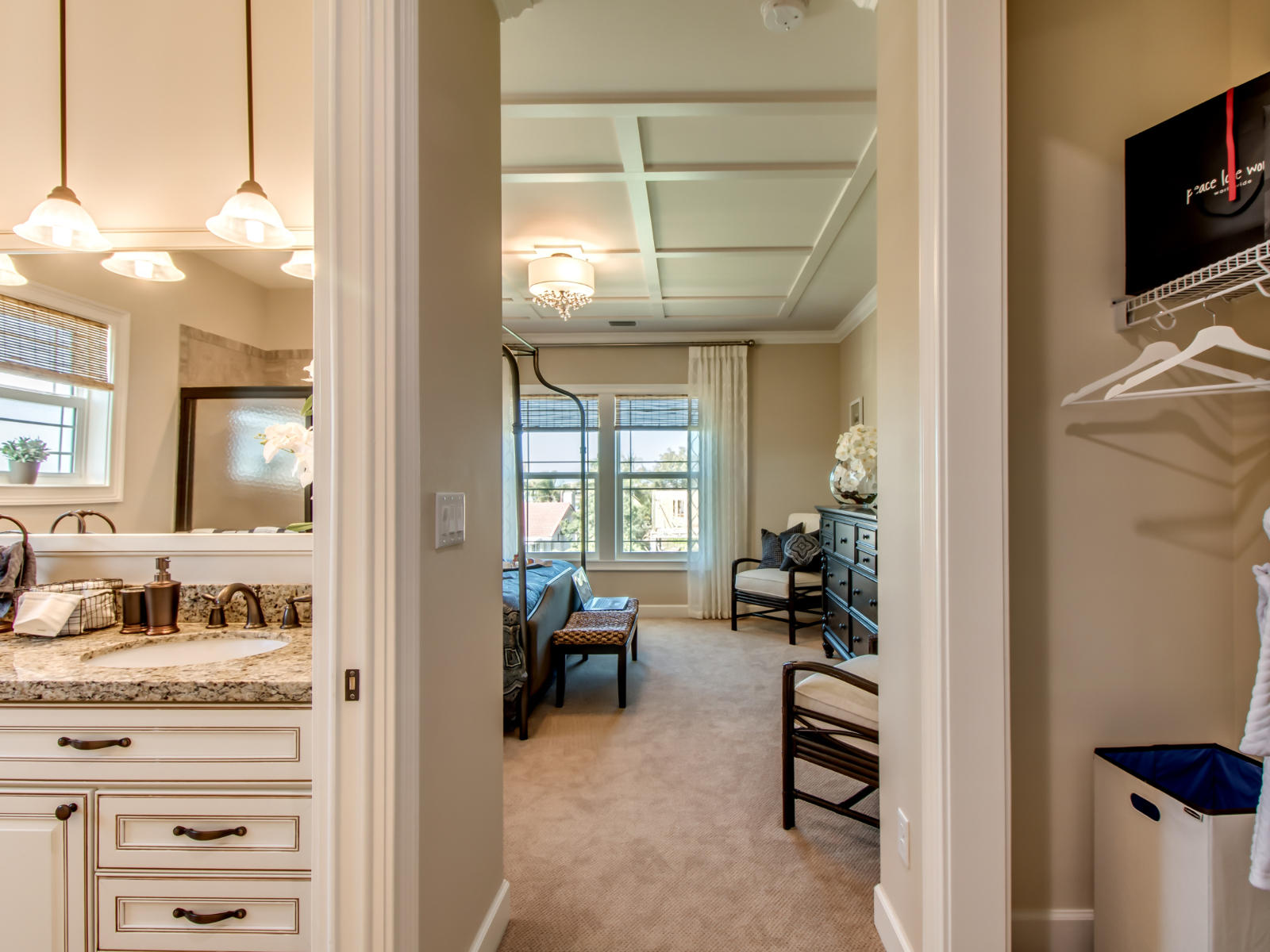 262 Sombrero Beach Road, Unit 2 Marathon, FL 33050 - Photo 11 of 23 Entrance_to_Master_Bedroom