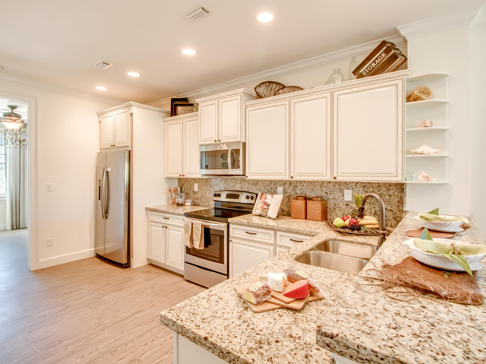 262 Sombrero Beach Road, Unit 2 Marathon, FL 33050 - Photo 16 of 23 Kitchen_4