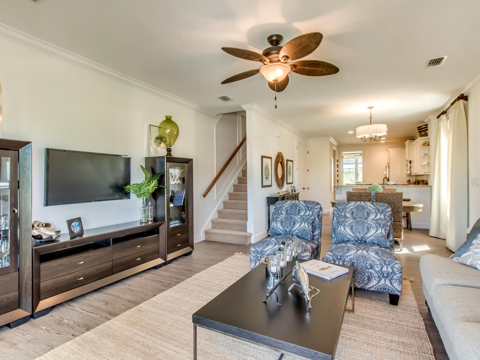 262 Sombrero Beach Road, Unit 2 Marathon, FL 33050 - Photo 17 of 23 Living_Room