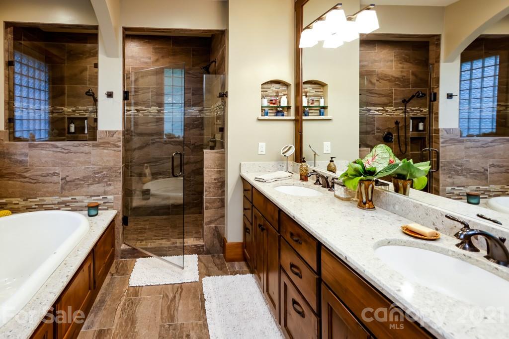 201 Matho Trace Lake Lure, NC 28746 - Photo 22 of 48 Gallery Image 22