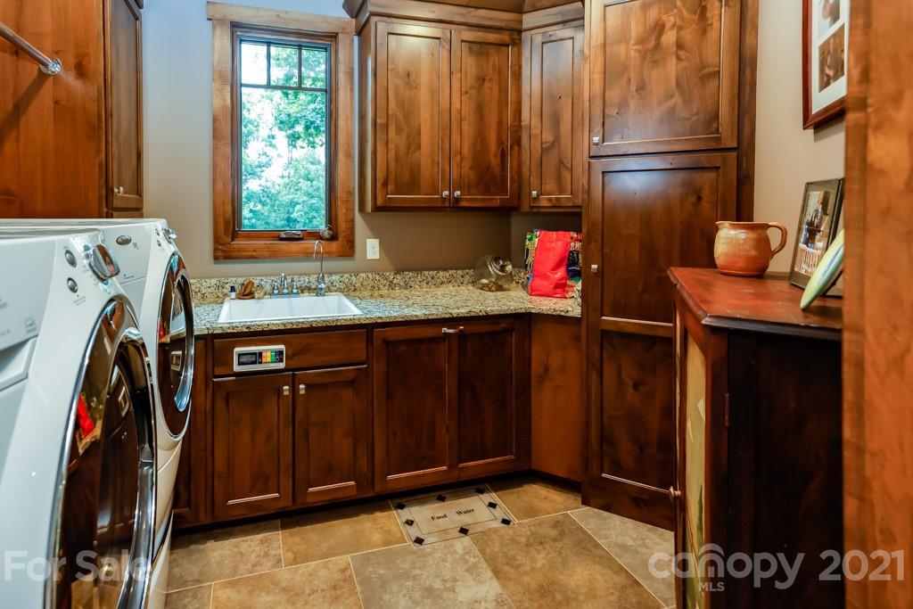 201 Matho Trace Lake Lure, NC 28746 - Photo 27 of 48 Gallery Image 27