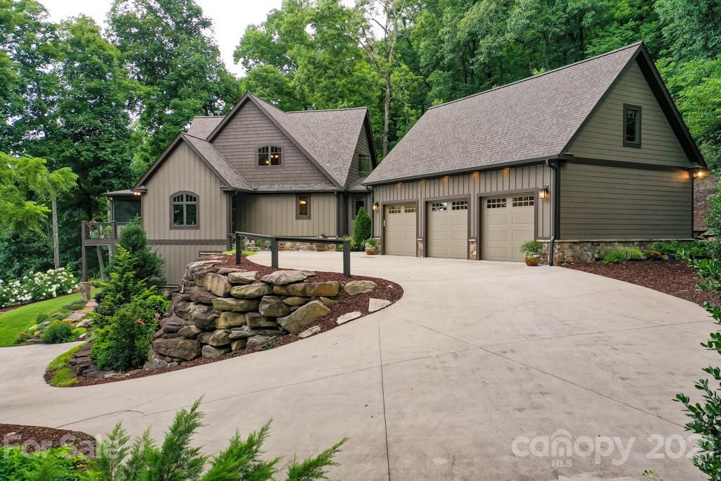 201 Matho Trace Lake Lure, NC 28746 - Photo 6 of 48 Gallery Image 6