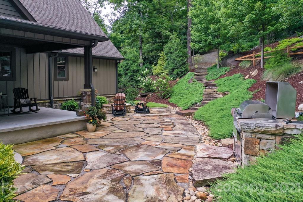 201 Matho Trace Lake Lure, NC 28746 - Photo 9 of 48 Gallery Image 9