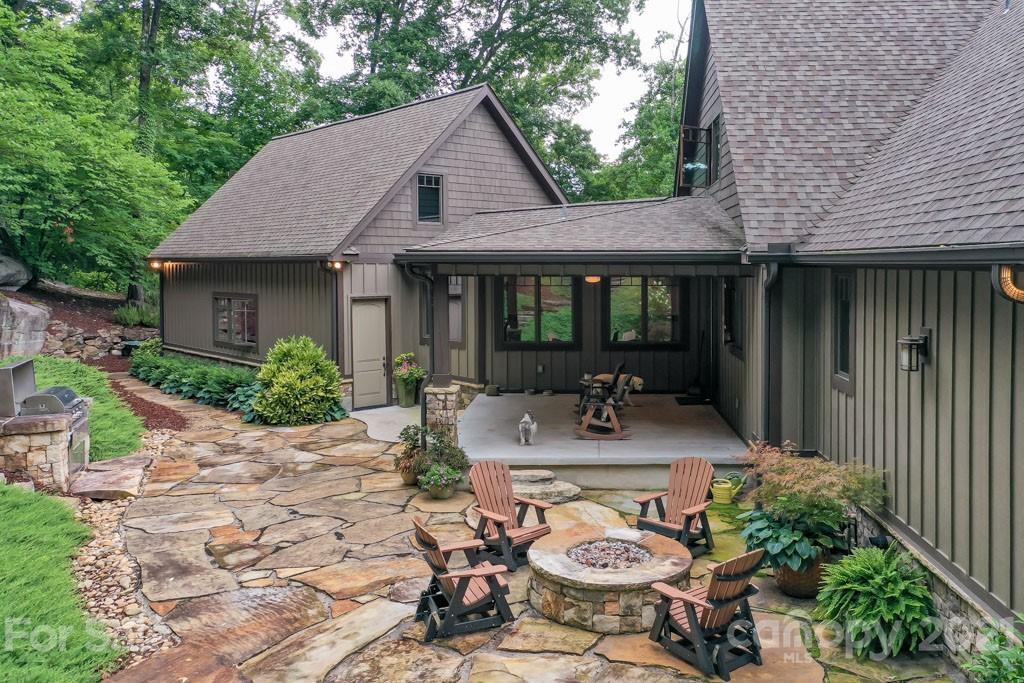 201 Matho Trace Lake Lure, NC 28746 - Photo 10 of 48 Gallery Image 10