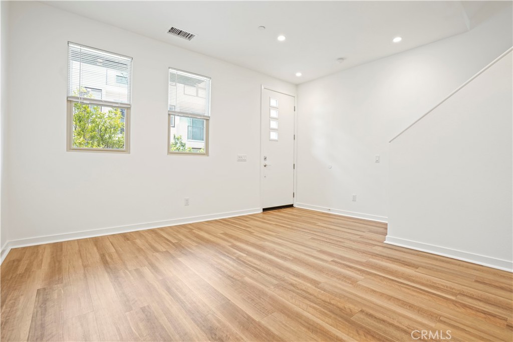 304 Placemark Irvine, CA 92614 - Photo 15 of 44