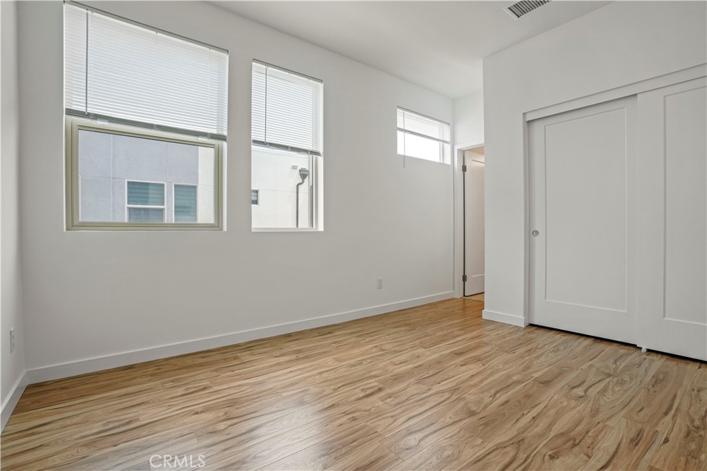 304 Placemark Irvine, CA 92614 - Photo 30 of 44