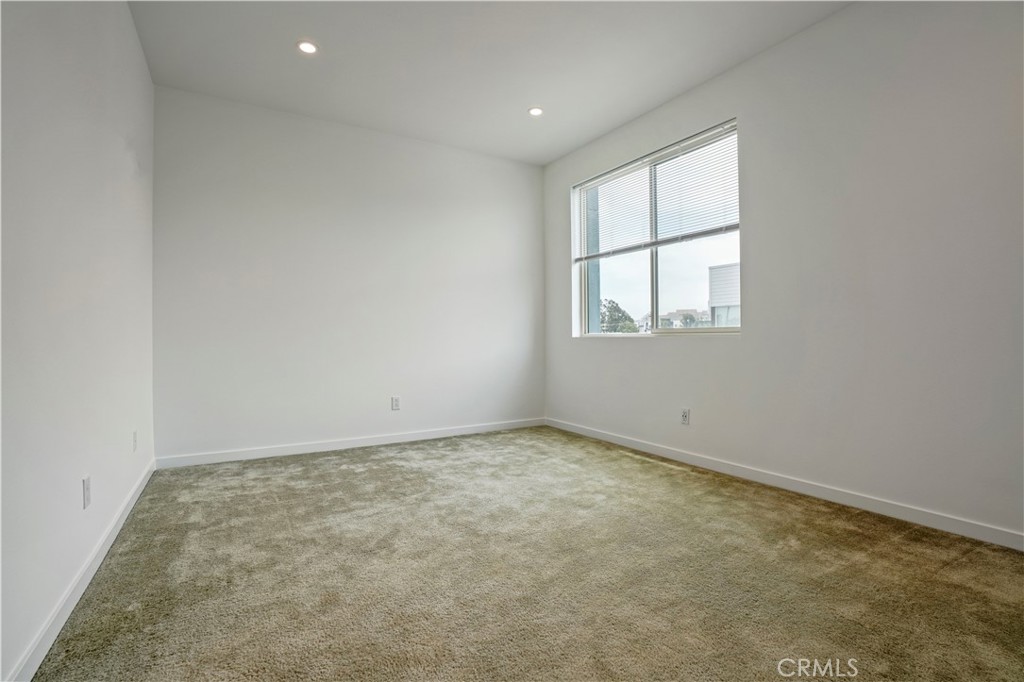 304 Placemark Irvine, CA 92614 - Photo 33 of 44