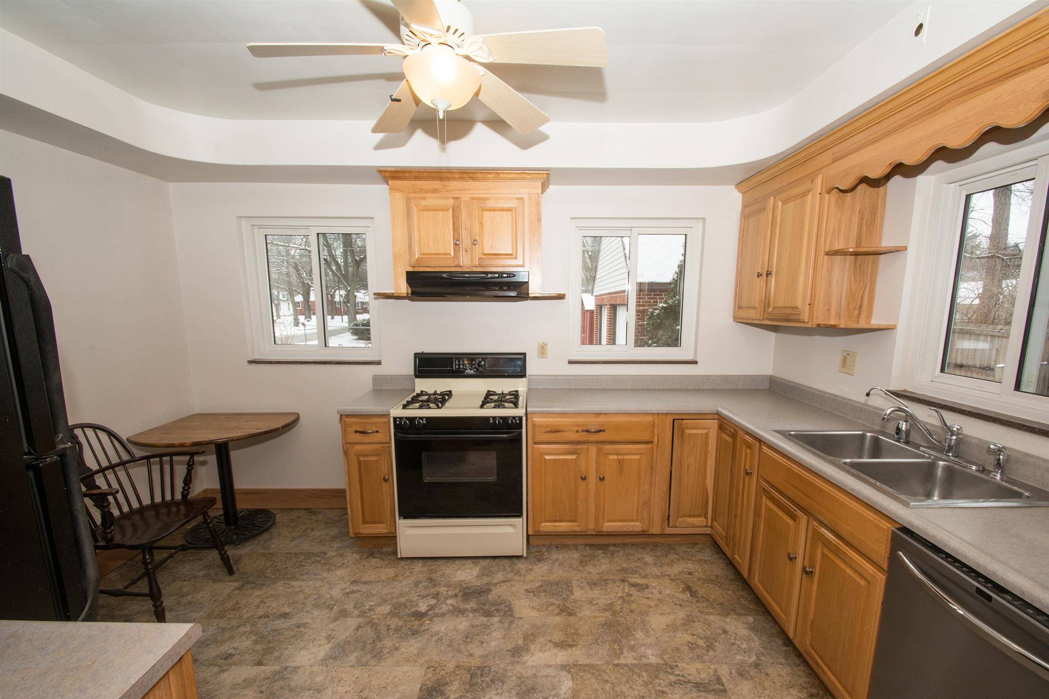 1200 Rochester Street Lafayette, IN 47905 - Photo 8 of 24 Gallery Image 8