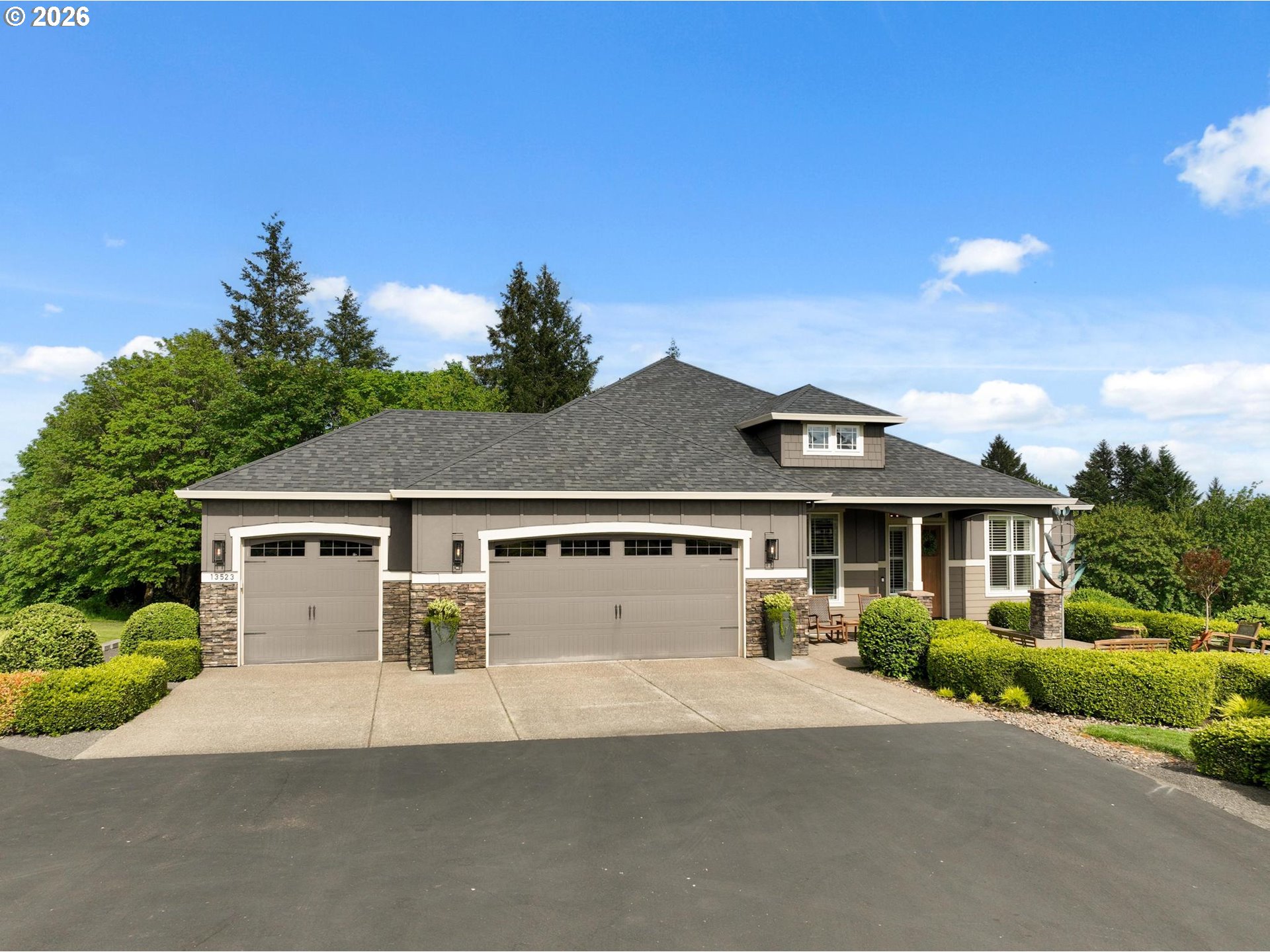 13523 Southwest Whitmore Road Hillsboro, OR 97123 - Photo 3 of 44