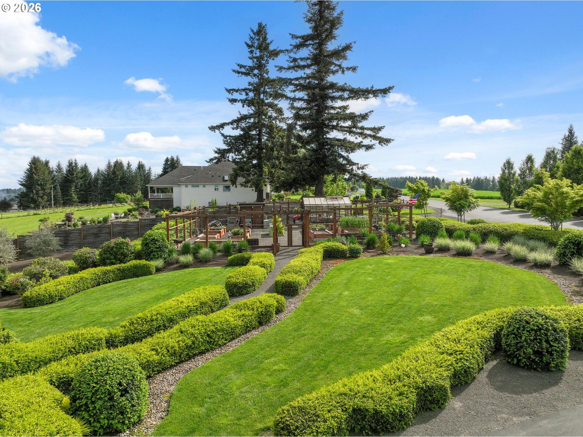 13523 Southwest Whitmore Road Hillsboro, OR 97123 - Photo 4 of 44