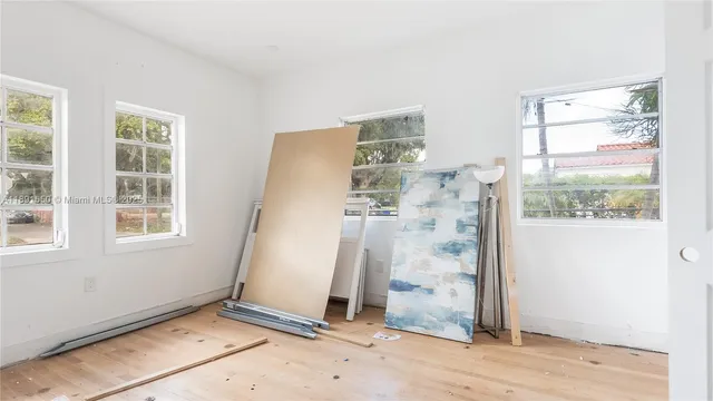 $850,000 | 2100 Southwest 25th Street, Miami, FL 33133