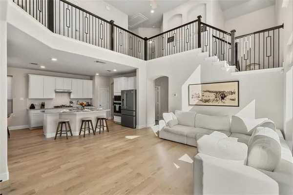 $3,100 | 1220 West Yarrow Avenue, Justin, TX 76247