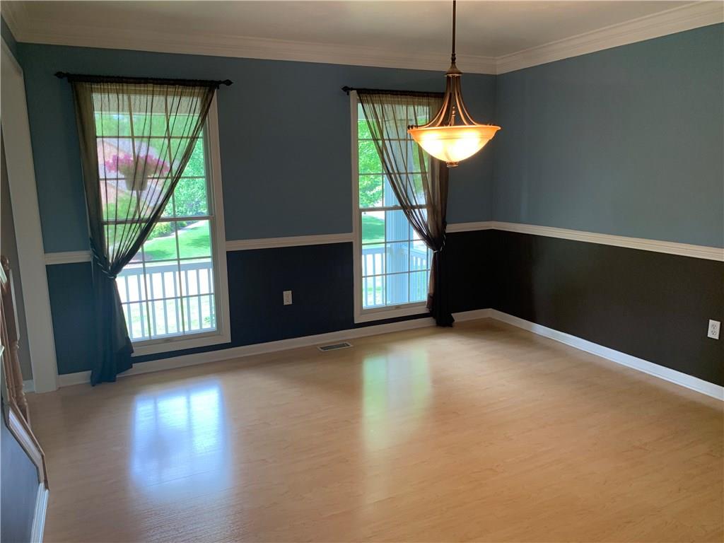 477 Pearson Road Clairton, PA 15025 - Photo 4 of 18 Gallery Image 4