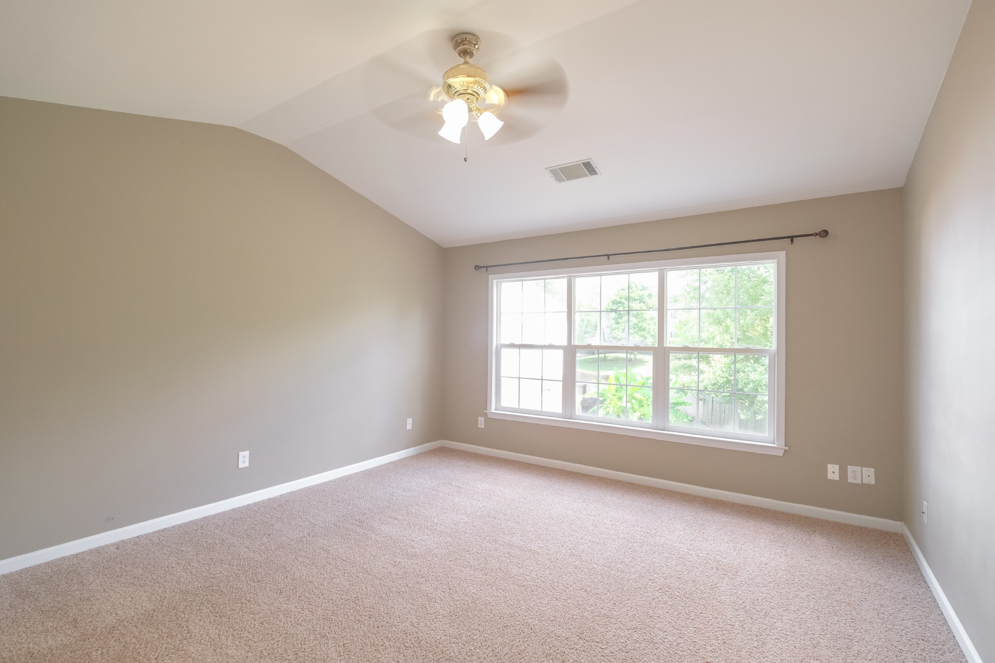 130 Stanwick Drive Franklin, TN 37067 - Photo 18 of 37 an empty room with a window